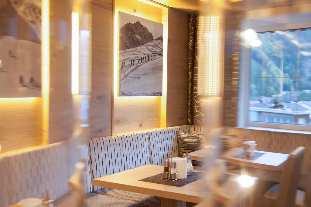 Fruehstueckspension Astoria Sölden Dış mekan fotoğraf