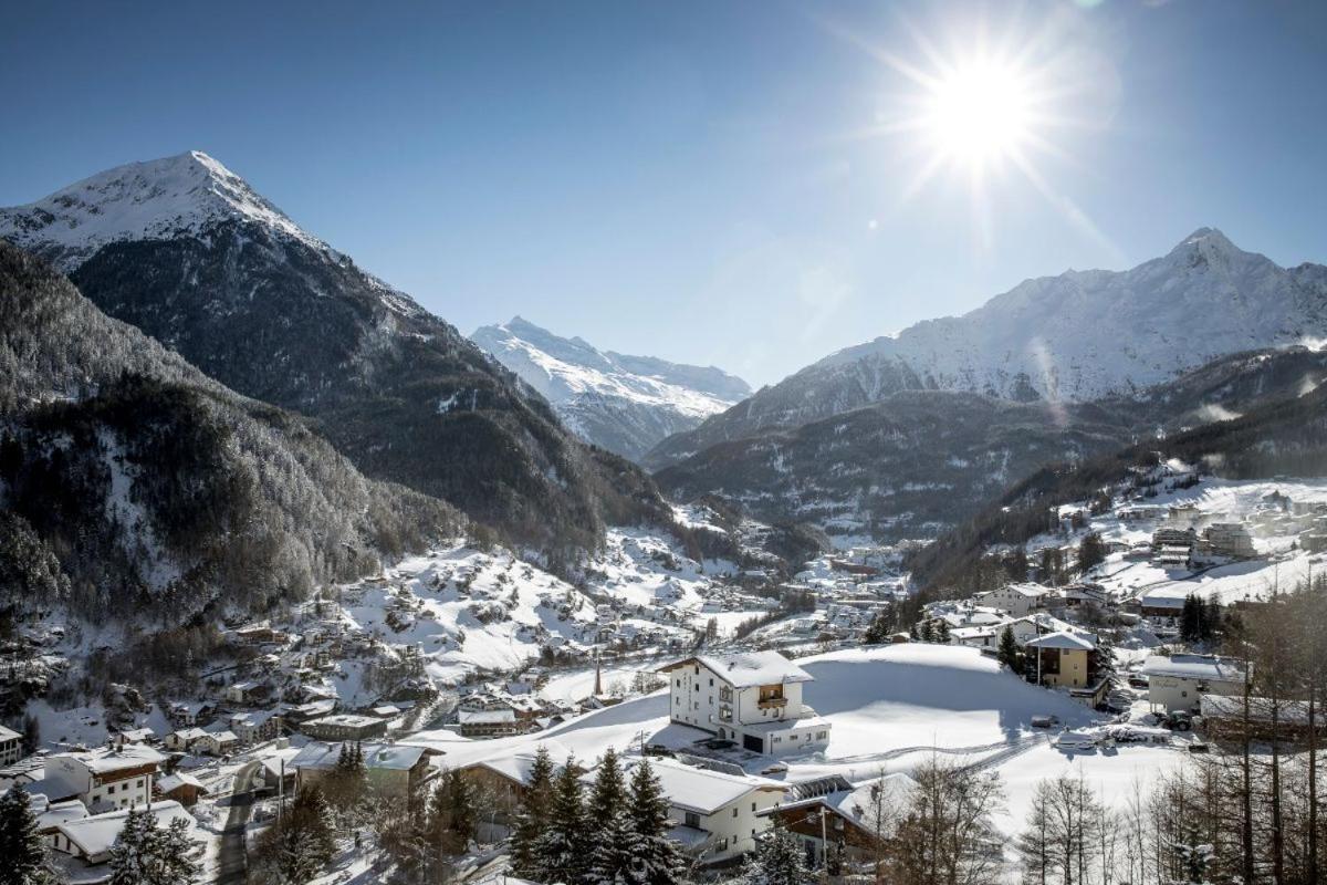 Fruehstueckspension Astoria Sölden Dış mekan fotoğraf