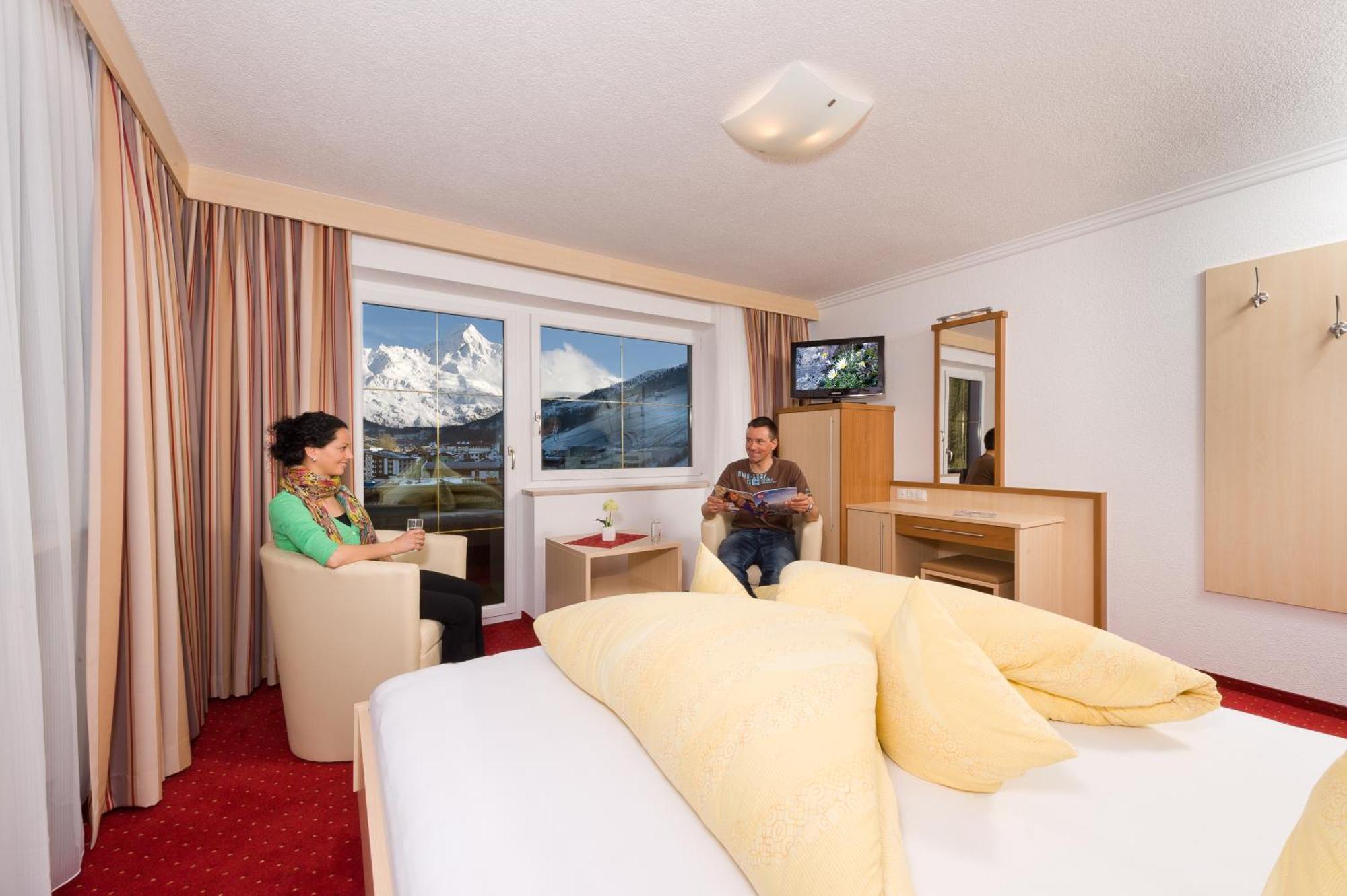 Fruehstueckspension Astoria Sölden Dış mekan fotoğraf