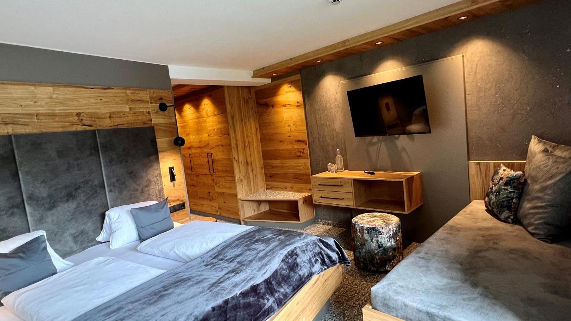 Fruehstueckspension Astoria Sölden Dış mekan fotoğraf